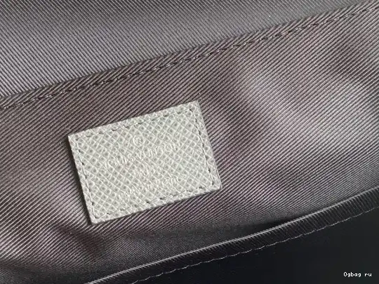 VUITTON PM DISTRICT LOUIS 0505